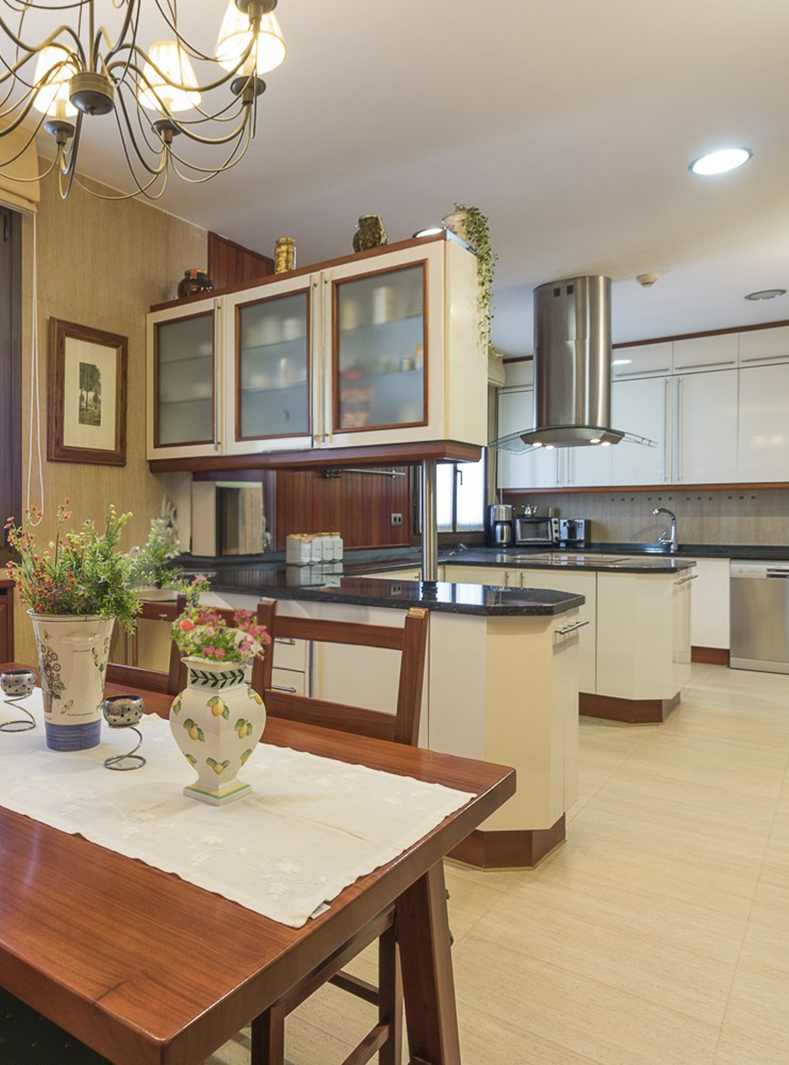 photo-1760627824241-9af51f8e9914